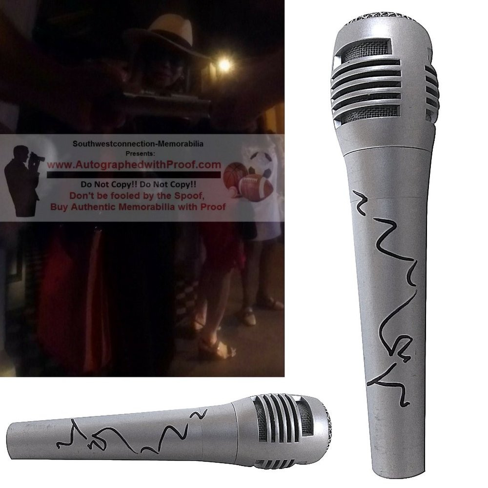 LaToya Jackson Signed Microphone Proof Photo COA